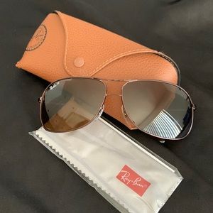 Ray-Ban Sunglasses 🕶